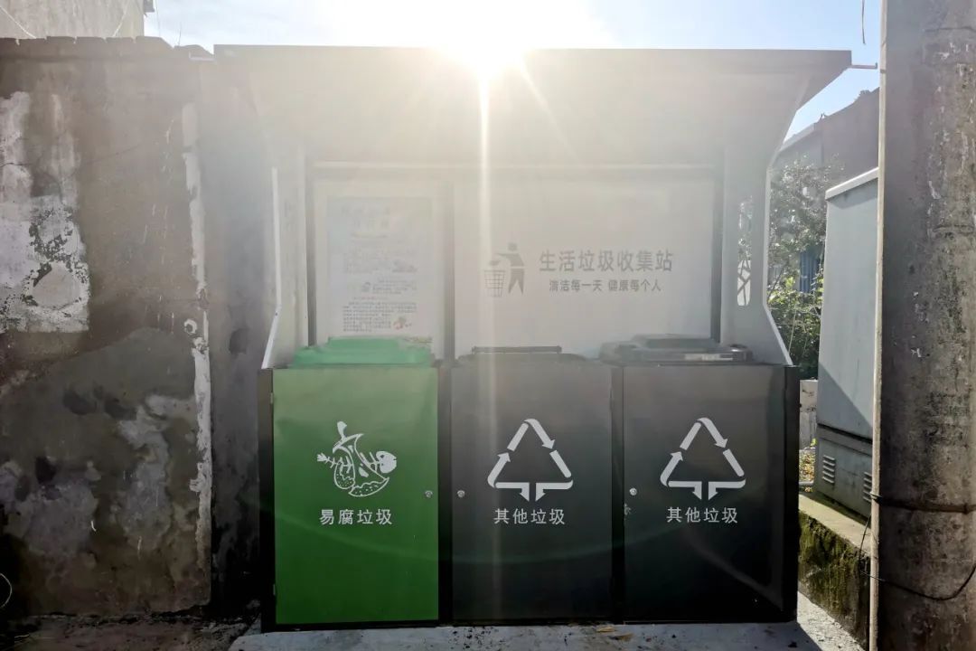 垃圾分類亭圖片大全（垃圾分類亭設(shè)計(jì)圖）江陰垃圾分類亭“上崗”，既美觀又方便！，垃圾分類亭，這都可以？，(圖1)