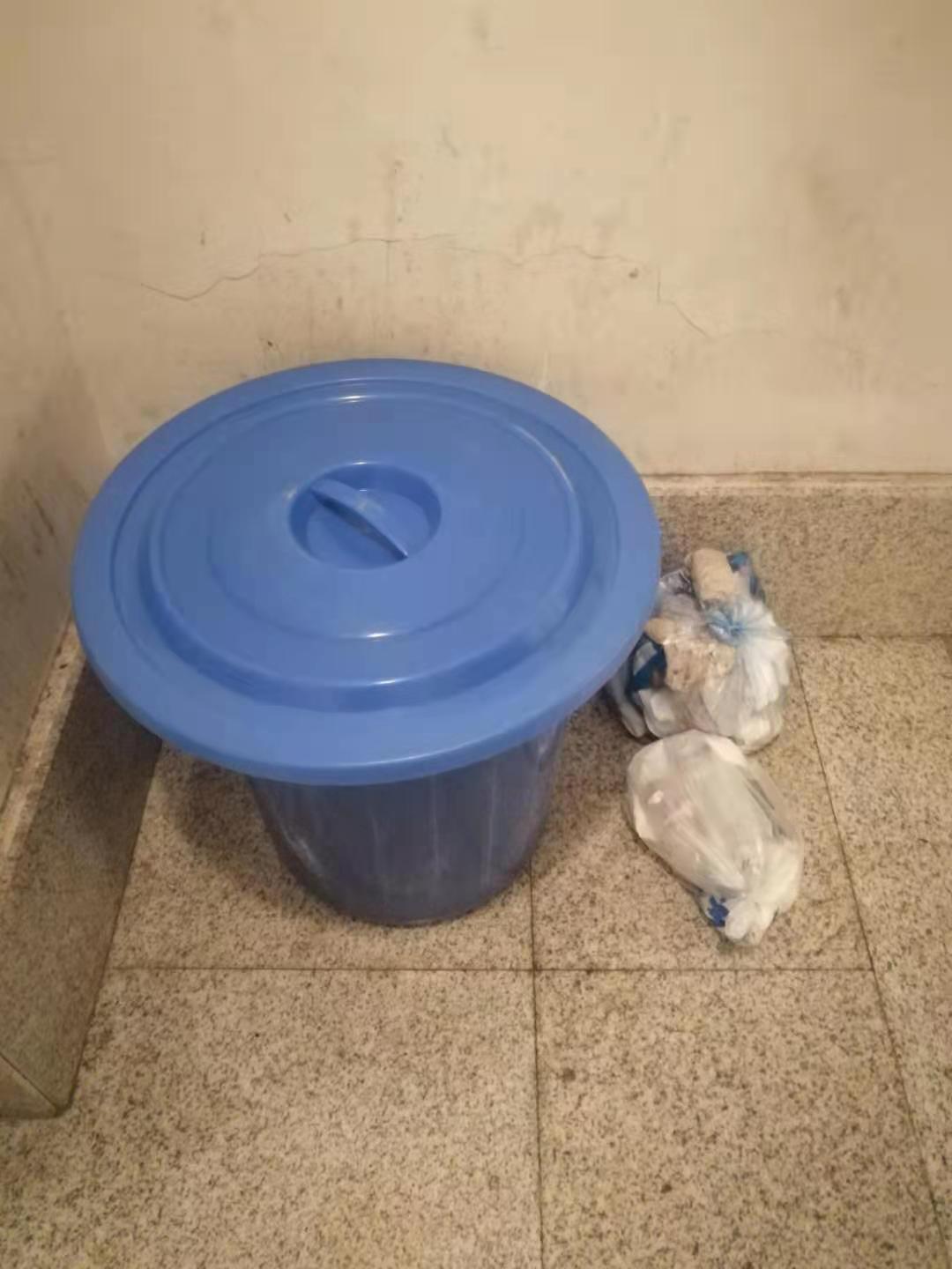 深度揭秘（垃圾分類(lèi)房）南京強(qiáng)制垃圾分類(lèi)雙月追蹤① | 冰火兩重天，垃圾房落地還需破“鄰避”，11月1日南京垃圾分類(lèi)，南京十一月一號(hào)垃圾分類(lèi)，(圖7)