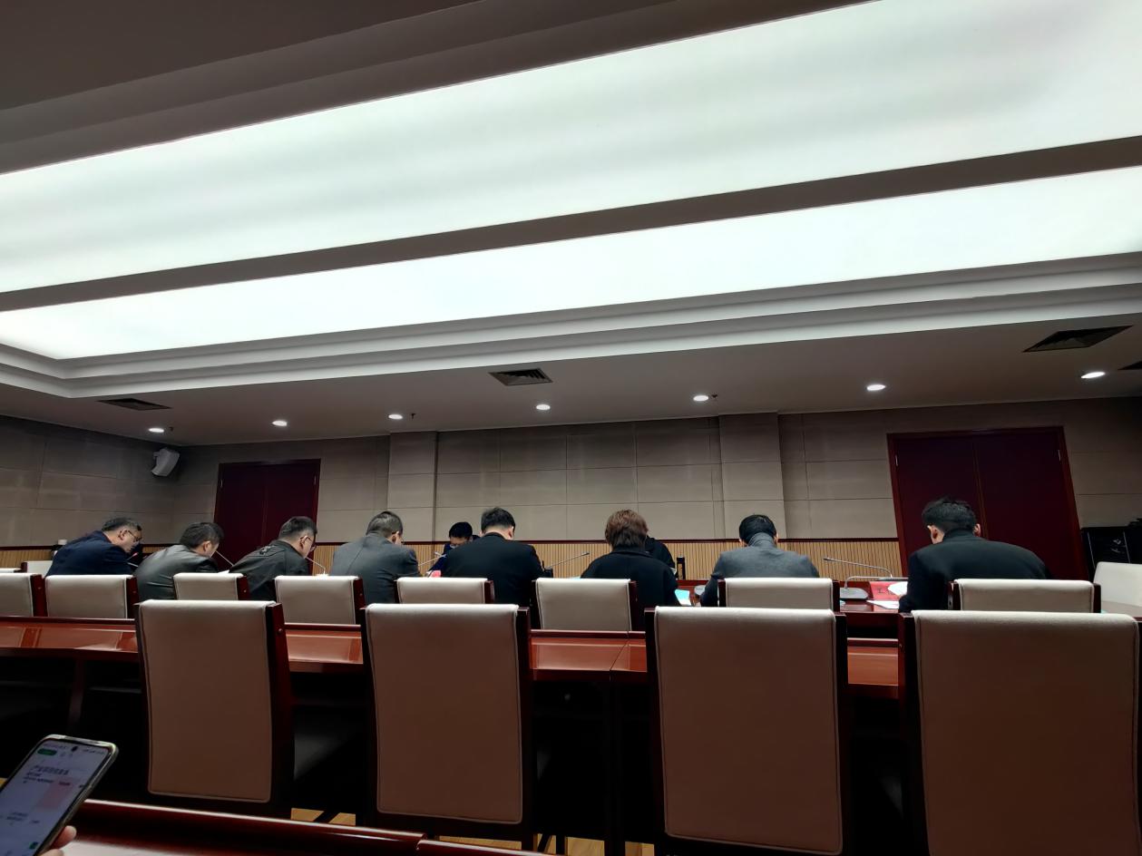 中翔云落戶鄉(xiāng)鎮(zhèn)園區(qū)項目評審會在區(qū)政府二樓會議室召開(圖3) 3.jpg