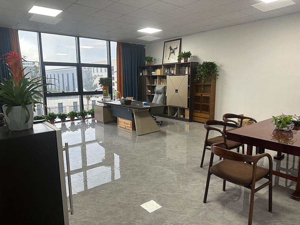 江蘇中翔云環(huán)境科技有限公司辦公室搬遷至宿豫區(qū)新莊鎮(zhèn)融合產(chǎn)業(yè)園區(qū)(圖2) 2.jpg